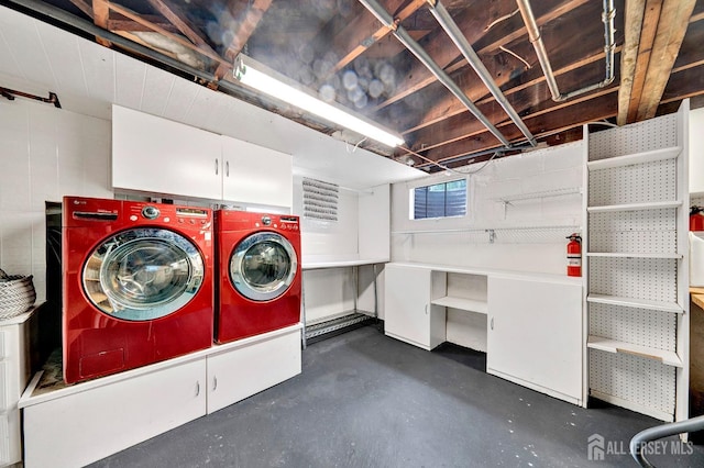 10 Shaw Dr, Franklin, NJ 08528 - below grade area featuring washing machine and dryer