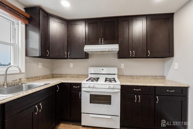 422 Catherine St, South Amboy, NJ 08879 - photo 22