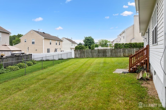 96 Lark Dr, South River, NJ 08882 - fenced backyard with a residential view