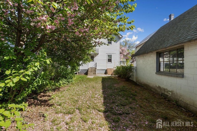 13 Lillian Ter, Woodbridge Proper, NJ 07095 - view of yard