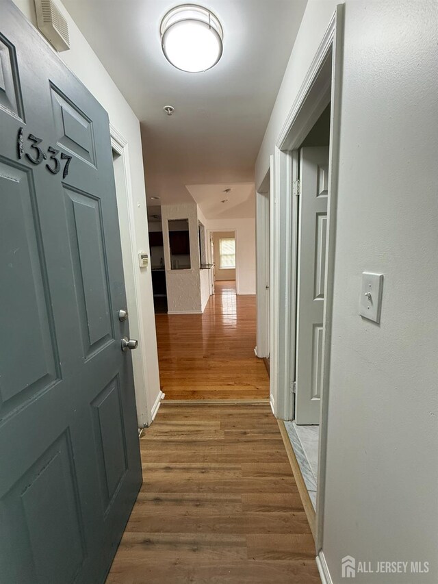1337 Waterford Dr, Edison, NJ 08817 - photo 2