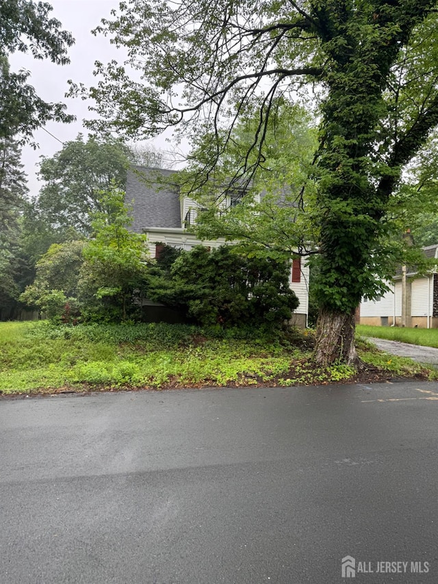 133 Harding Ave, Edison, NJ 08820 - view of side of property