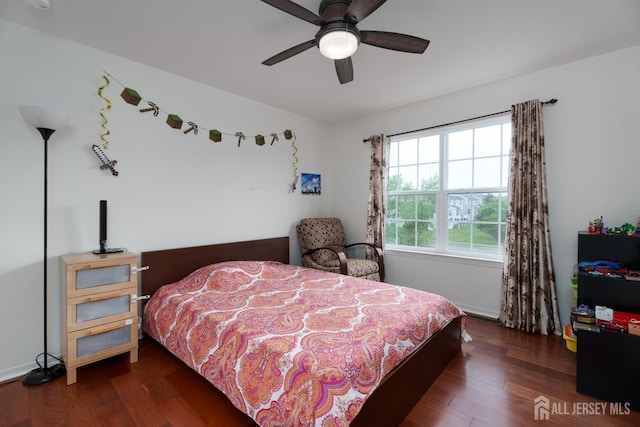 1 Elmcrest Ct E, Monroe, NJ 08831 - bedroom with wood finished floors and a ceiling fan