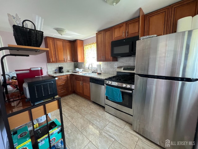 70 Bernard St, Carteret, NJ 07008 - photo 9
