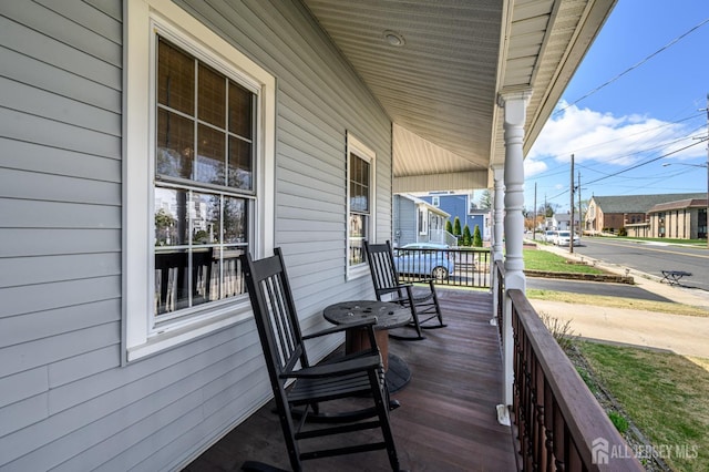 47 Lincoln Ave, Jamesburg, NJ 08831 - wooden terrace featuring covered porch