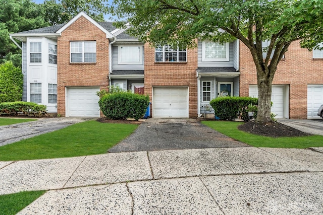 219 Hidden Woods Ct, Piscataway, NJ 08854 - photo 4