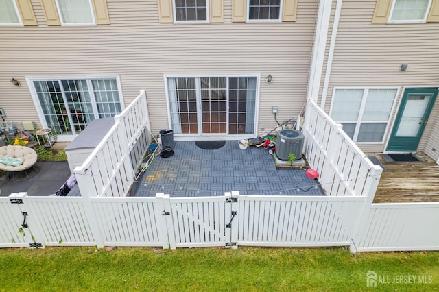 26 Desoto Dr, Franklin Twsp, NJ 08823 - fenced backyard featuring a gate