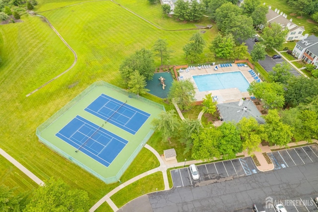 26 Desoto Dr, Franklin Twsp, NJ 08823 - aerial view of a pool area