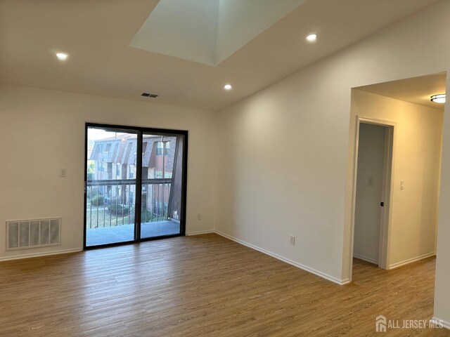 299 Alpine Way Unit C, Woodbridge Proper, NJ 07095 - spare room with wood finished floors, baseboards, and recessed lighting