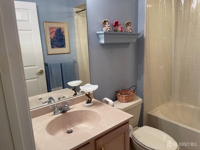 full bathroom featuring vanity, shower / bathtub combination with curtain, and toilet