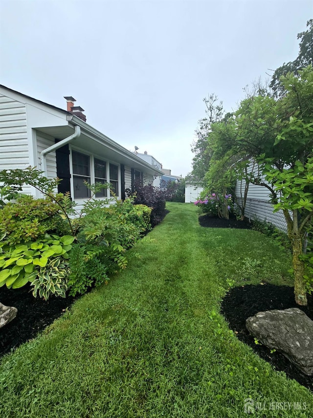 91 Grant Ave, Fords, NJ 08863 - view of green lawn