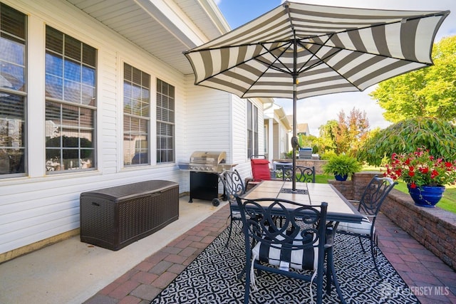 view of patio featuring area for grilling