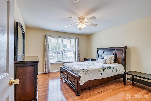 37 Muirfield Blvd, Monroe, NJ 08831 - bedroom with light wood finished floors and ceiling fan