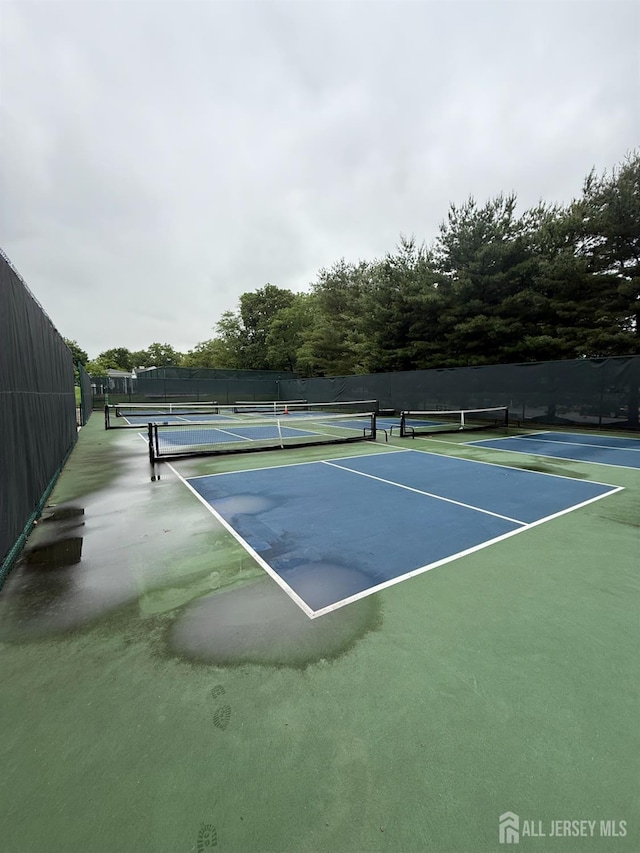 469-O New Haven Way, Monroe, NJ 08831 - view of tennis court