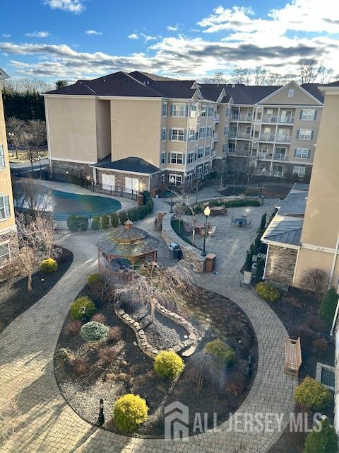 540 Cranbury Rd Unit 407, East Brunswick, NJ 08816 - exterior space