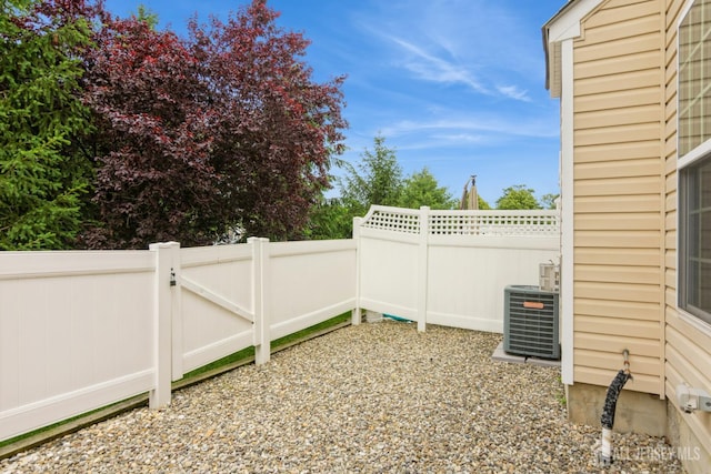 2423 Canterbury Ln, North Brunswick, NJ 08902 - photo 28