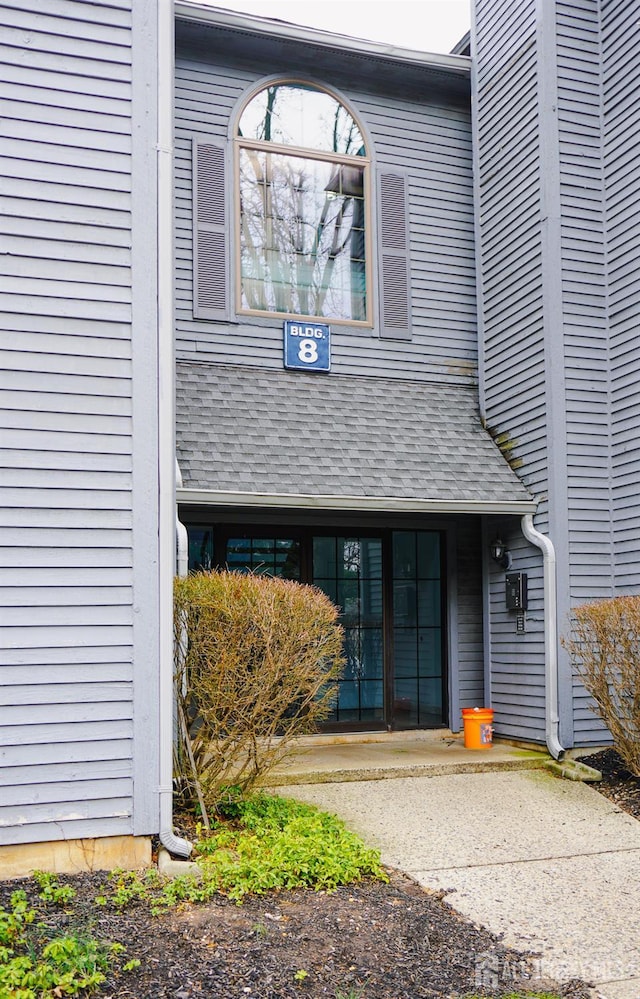809 Woodhaven Dr, Edison, NJ 08817 - photo 1
