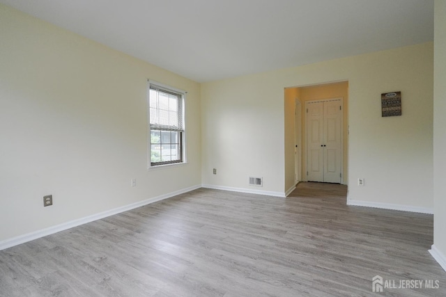 809 Woodhaven Dr, Edison, NJ 08817 - photo 17