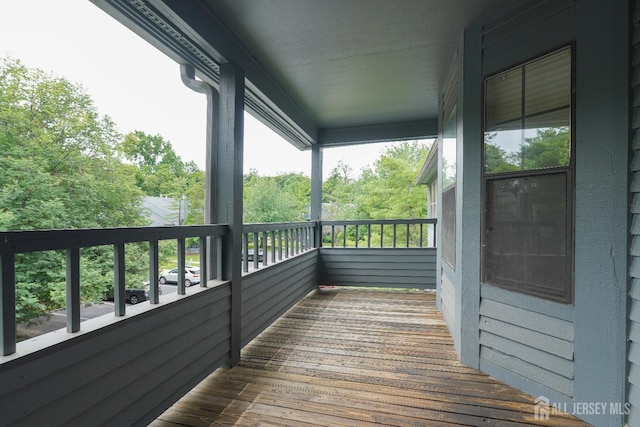 809 Woodhaven Dr, Edison, NJ 08817 - photo 22