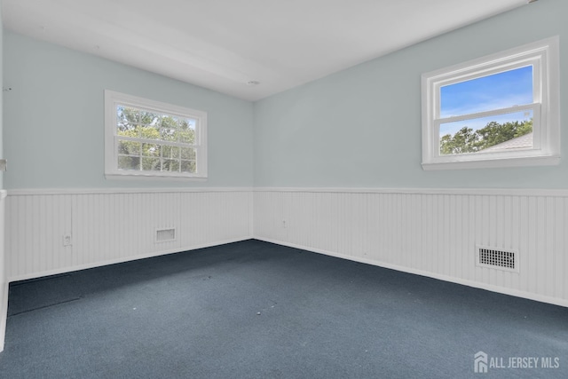 22 Colonial Dr, Matawan, NJ 07747 - photo 18