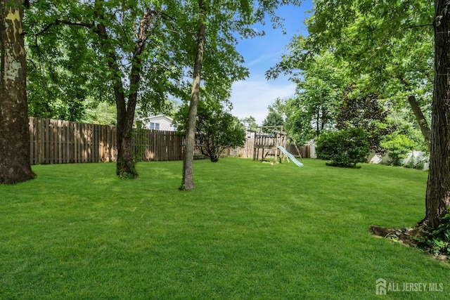 22 Colonial Dr, Matawan, NJ 07747 - photo 24