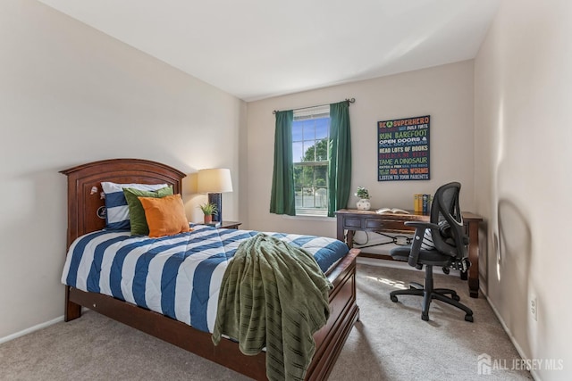 192 Middlesex Ave, Piscataway, NJ 08854 - carpeted bedroom with baseboards and an office area