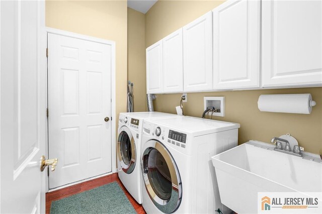 8 Tamarack Rd, Monroe, NJ 08831 - laundry area with cabinet space, independent washer and dryer, and dark wood-type flooring
