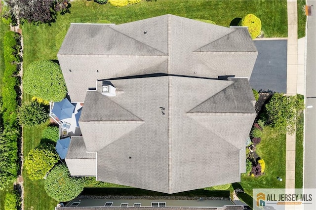 8 Tamarack Rd, Monroe, NJ 08831 - aerial view