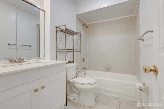55 Smith St, Perth Amboy, NJ 08861 - full bathroom featuring tile patterned floors, vanity, and shower / tub combination