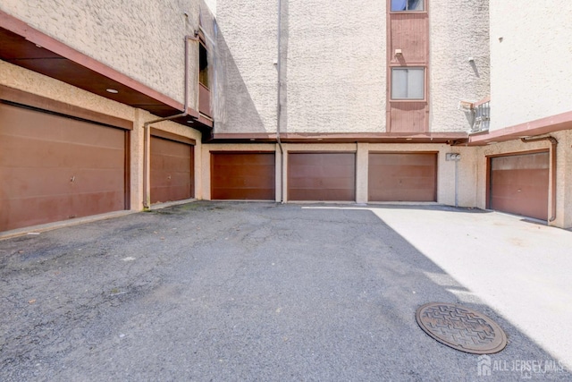 55 Smith St, Perth Amboy, NJ 08861 - view of garage