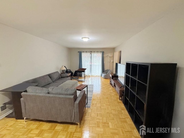 92 Beverly Hill Ter Unit D, Woodbridge Proper, NJ 07095 - view of living area