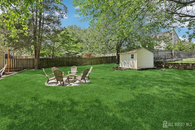 54 Morningside Rd, Colonia, NJ 07067 - view of yard featuring a fire pit