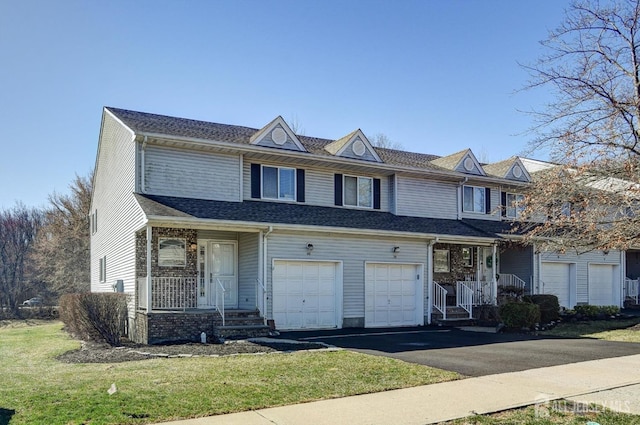 40 Forest Garden Dr, Old Bridge, NJ 07747 - multi unit property featuring driveway, a front lawn, and a garage