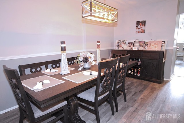 54 Highview Dr, Woodbridge Proper, NJ 07095 - dining room featuring wood finished floors and a chandelier