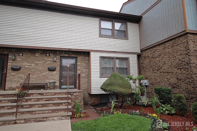 54 Highview Dr, Woodbridge Proper, NJ 07095 - property entrance featuring brick siding