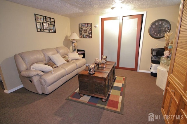 54 Highview Dr, Woodbridge Proper, NJ 07095 - living area featuring a textured ceiling and carpet