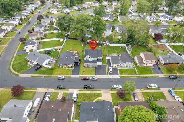 40 Cambridge Rd, Edison, NJ 08817 - aerial view of property and surrounding area featuring nearby suburban area