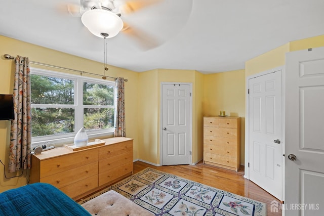 3 Wood Acres Dr, North Brunswick, NJ 08902 - bedroom featuring light wood finished floors, ceiling fan, and baseboards