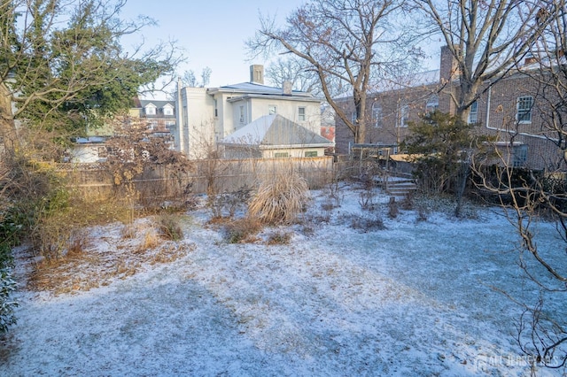 view of yard featuring fence