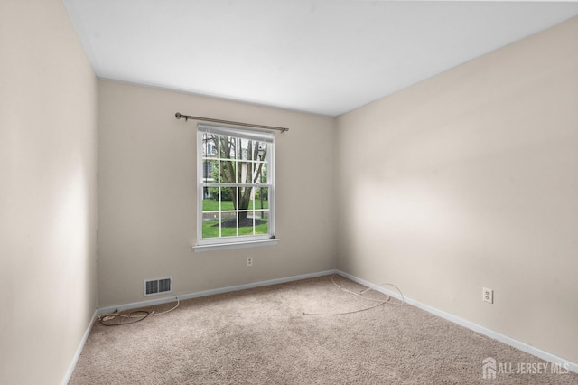 31 Hanover Sq, Middlesex, NJ 08846 - unfurnished room with carpet flooring and baseboards
