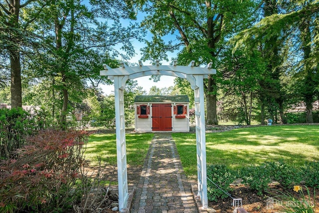 64 Annette Dr, Edison, NJ 08820 - view of yard with a storage shed