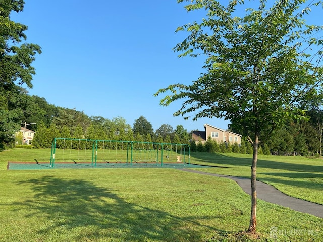 64 Annette Dr, Edison, NJ 08820 - surrounding community with an area for sports and a yard
