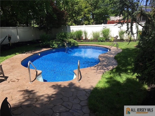5 Serviss Ave, East Brunswick, NJ 08816 - view of pool with a fenced backyard and a patio area