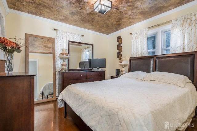 1565 W 6th St, Piscataway, NJ 08854 - bedroom with wood finished floors and ornamental molding