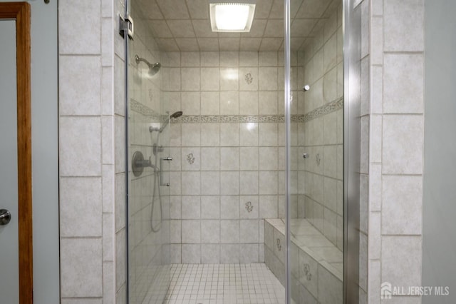 22 Roosevelt St, Pequannock, NJ 07440 - full bath featuring a shower stall