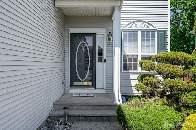 view of exterior entry