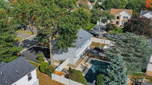 drone / aerial view featuring a residential view