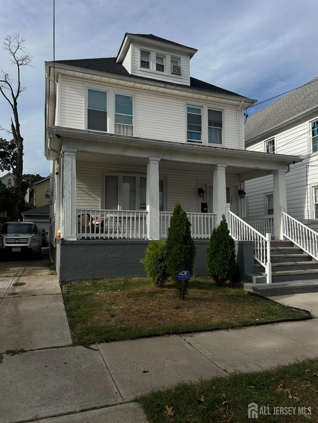 view of front of home with a porch