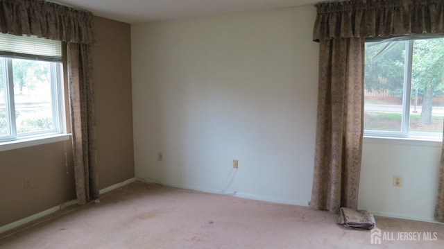 8407 Tamarron Dr, Plainsboro, NJ 08536 - photo 14
