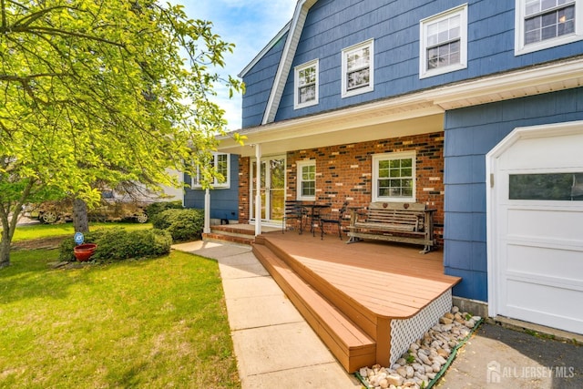 24 Christopher Ave, South Brunswick, NJ 08824 - porch featuring a lawn
